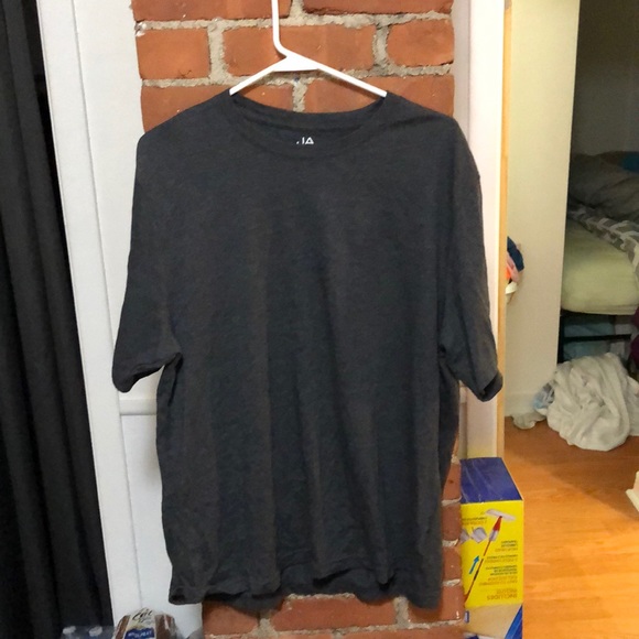 🔴🔴🔴John Ashford easy care t🔴🔴🔴 2/10 or 3/14 - Picture 1 of 3